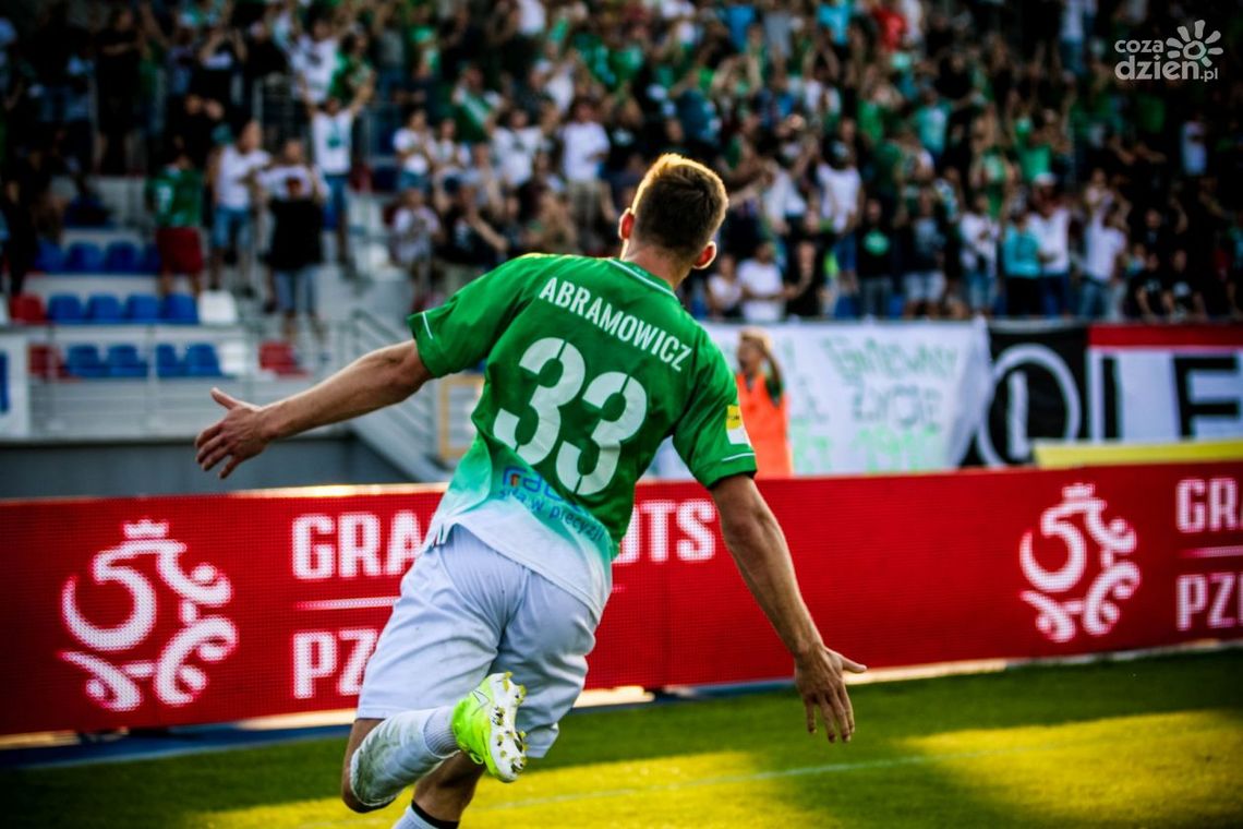 Trzeci triumf Radomiaka w Fortuna 1 Lidze. Zieloni pokonali Sandecję 1:0, choć powinni zdecydowanie wyżej 