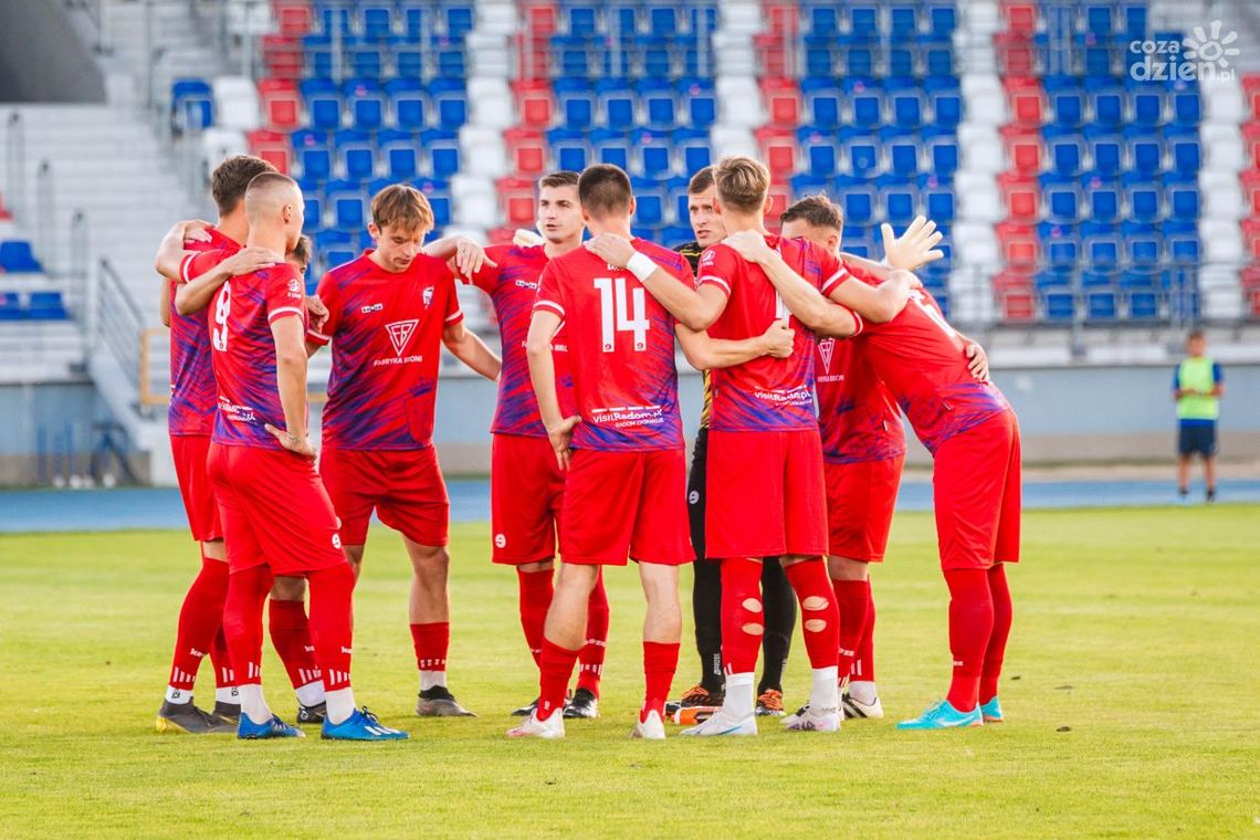 Trzecioligowcy z Radomia i Białobrzegów zagrają u siebie