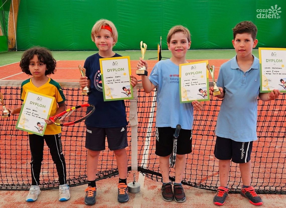 Trzy medale dla tenisistów Akademii Tenisowej Masters Radom
