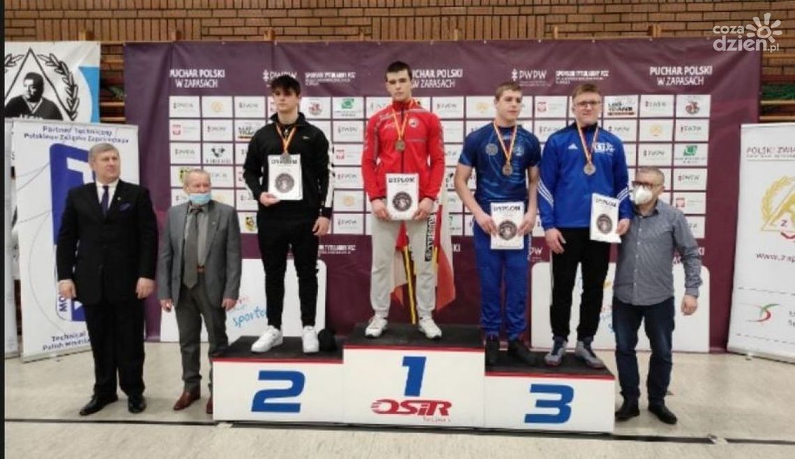 Trzy medale kadetów Olimpijczyka Radom