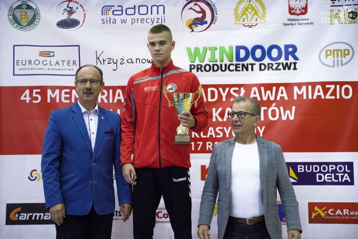 Trzy medale Olimpijczyka