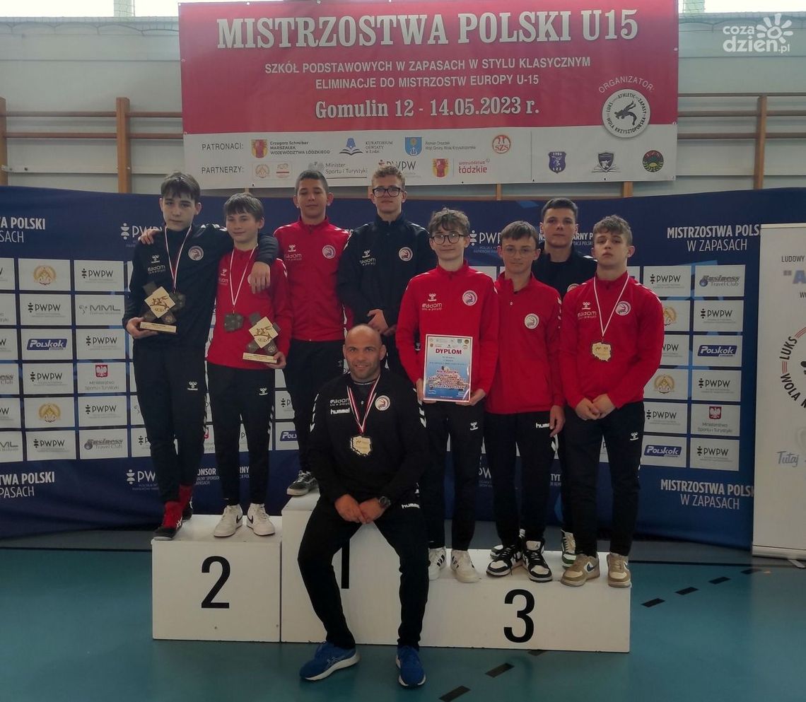 Trzy medale zapaśników Olimpijczyka Radom podczas mistrzostw Polski U15 Trzy medale zapaśników Olimpijczyka Radom podczas mistrzostw Polski U15