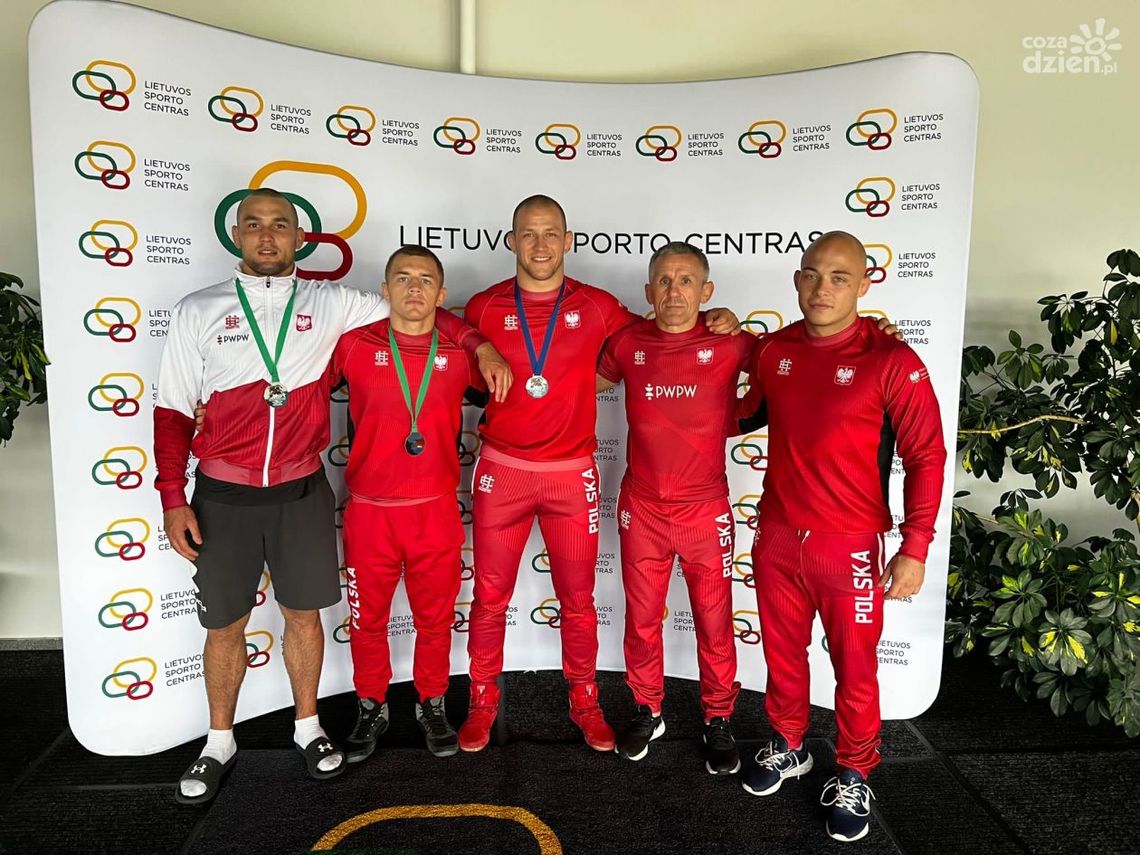 Trzy medale zapaśników Olimpijczyka Radom w międzynarodowym turnieju na Litwie
