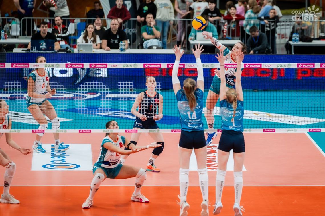 Trzy punkty Moya Radomki Radom na koniec pierwszej rundy fazy zasadniczej Tauron Ligi