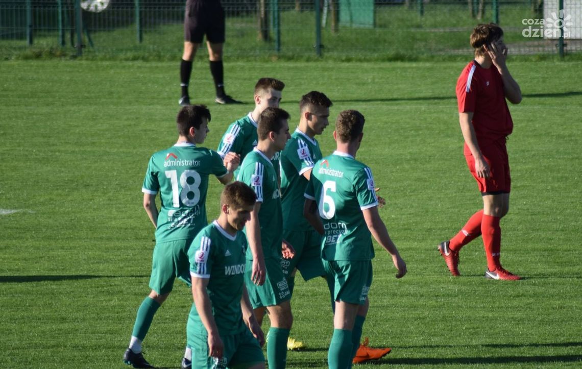 "Trzy razy tak" radomskich klubów w okręgówce "Trzy razy tak" radomskich klubów w okręgówce