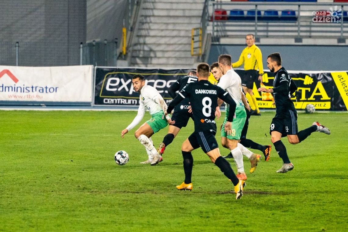 Trzynasta kolejka dla gości. Grała Fortuna 1 Liga Trzynasta kolejka dla gości. Grała Fortuna 1 Liga