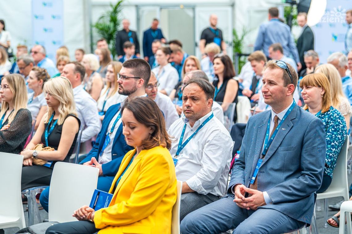 Tuszyński: Lotnisko Warszawa-Radom jest magnesem przyciągającym turystów