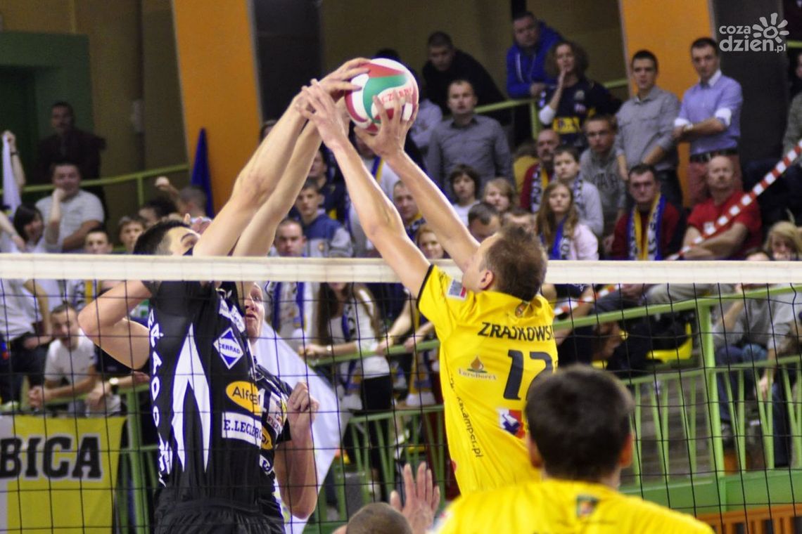 Twierdza MOSIR-u nadal niezdobyta!