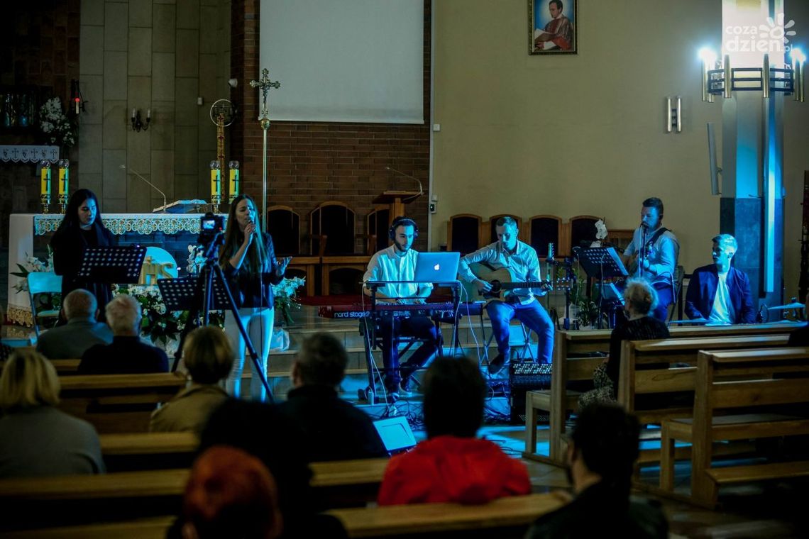 Tydzień Kultury Chrześcijańskiej - Olga Nawara-Nowakowska i Przyjaciele (zdjęcia)