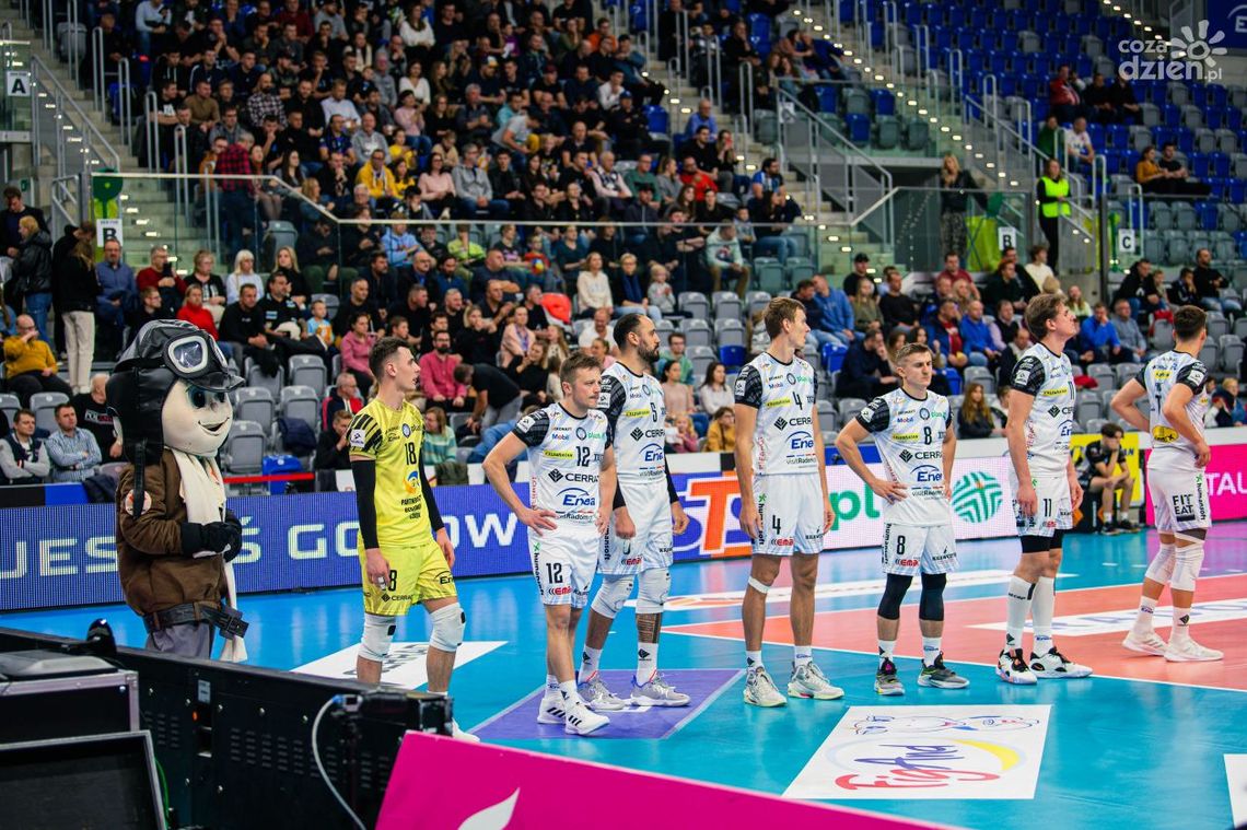 Tylko trzy sety w Gdańsku. Czarni przegrali z Treflem