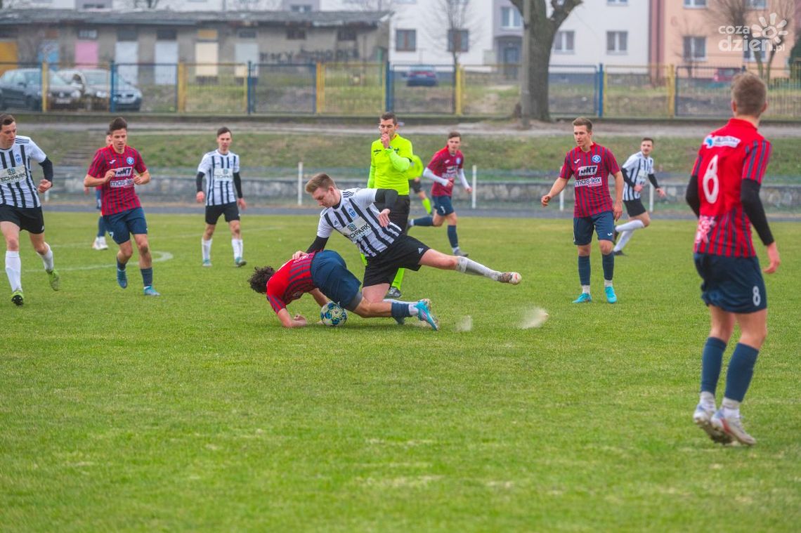 Tymex Liga Okręgowa: Orzeł wygrywa z Szydłowianką, Drogowiec z Jodłą Tymex Liga Okręgowa: Orzeł wygrywa z Szydłowianką, Drogowiec z Jodłą