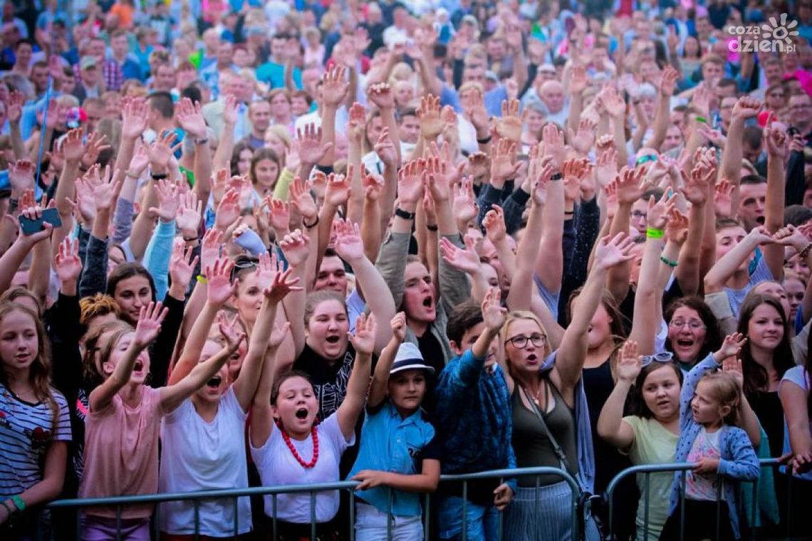 Tysiące osób na dożynkach w Chwałowicach! Zobaczcie zdjęcia