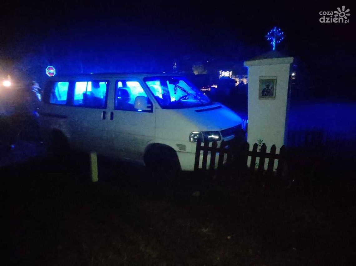 Uciekał przed policją. Był pijany i miał narkotyki