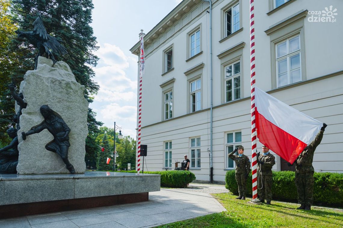 Uczcili pamięć bohaterów akcji rozbicia więzienia w Radomiu 