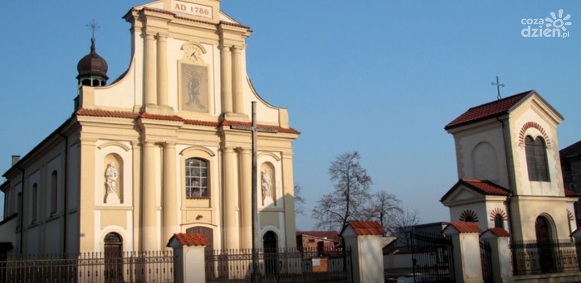 Uczestnik mszy św. w Magnuszewie z koronawirusem. Sanepid poszukuje wiernych Uczestnik mszy św. w Magnuszewie z koronawirusem. Sanepid poszukuje wiernych