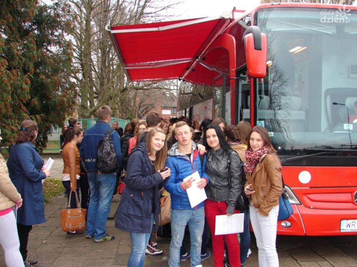 Uczniowie "Ekonomika" znowu oddali krew