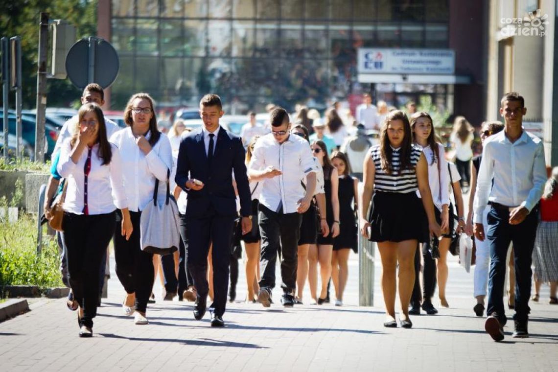 Uczniowie usłyszeli pierwszy dzwonek