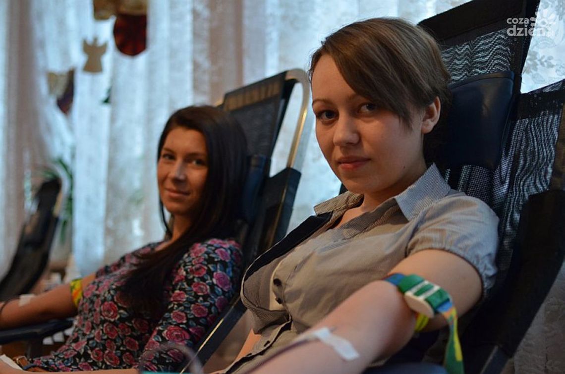 Uczniowie zebrali ponad 15 litrów krwi!