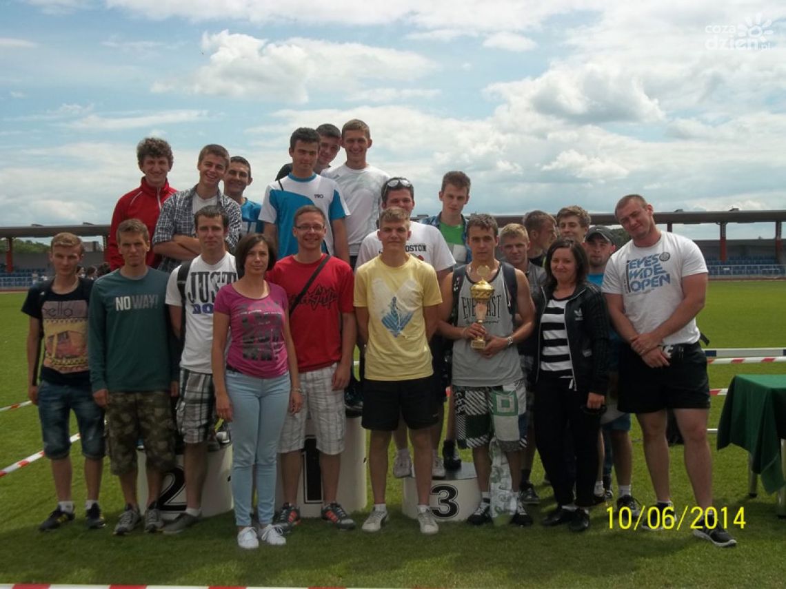 Uczniowie ZSB potęgą w lekkiej atletyce