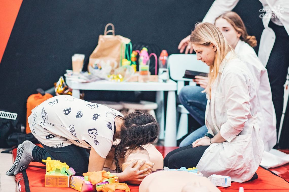 Uczyli się pierwszej pomocy Uczyli się pierwszej pomocy