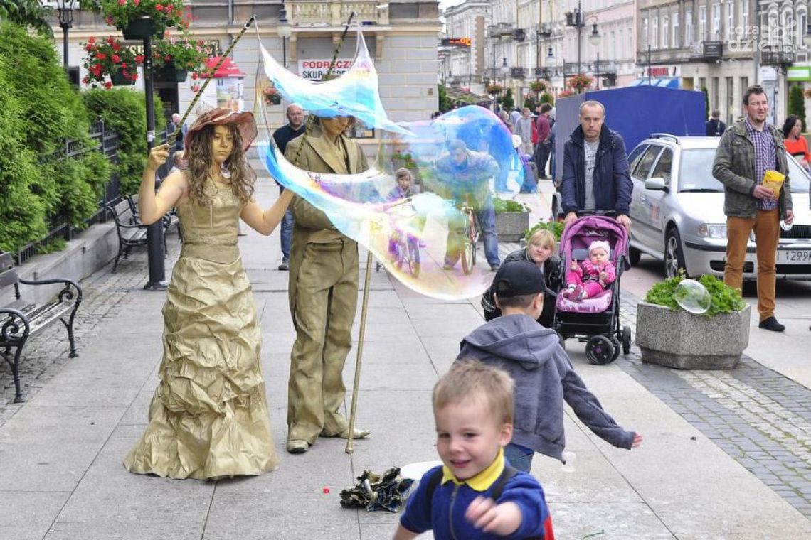 Udany Festiwal Artystów Ulicznych i Precyzji