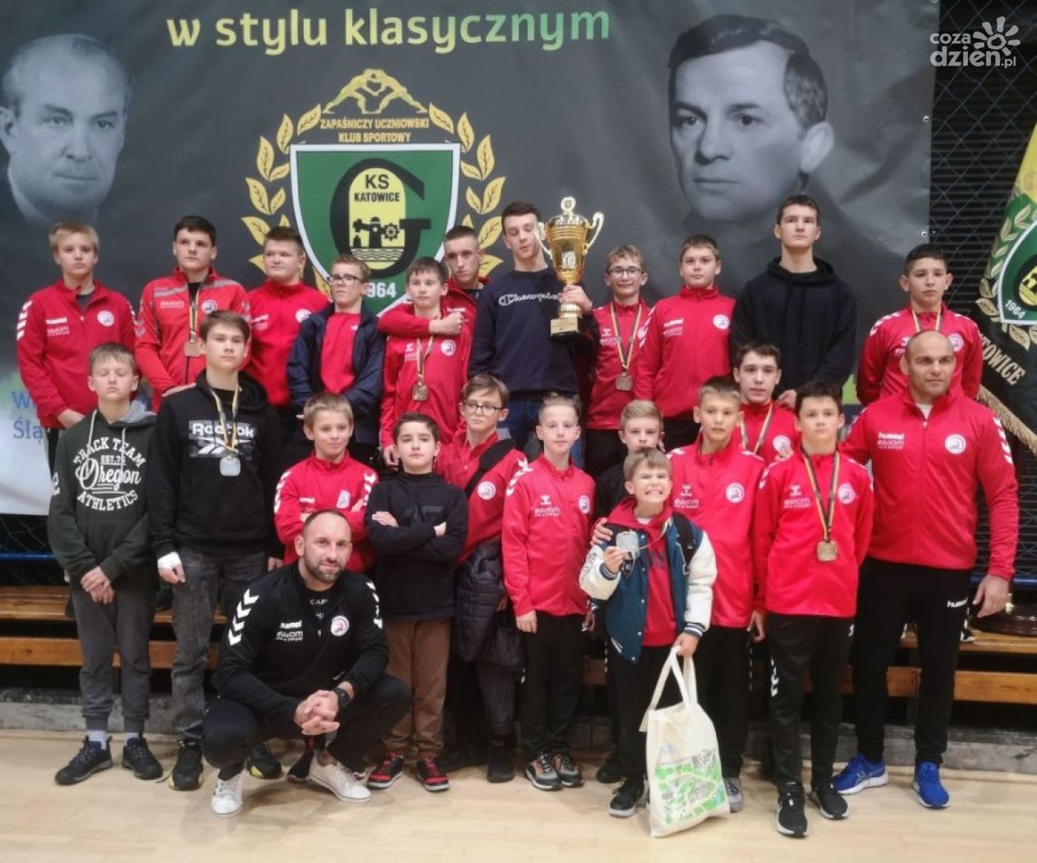 Udany start zapaśników Olimpijczyka Radom w Katowicach