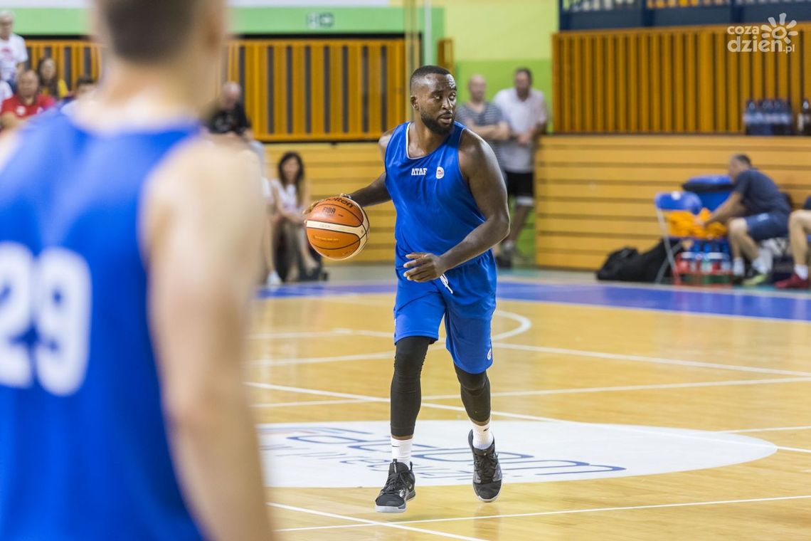 Udany występ koszykarzy HydroTrucku Radom w Memoriale Zdzisława Niedzieli Udany występ koszykarzy HydroTrucku Radom w Memoriale Zdzisława Niedzieli