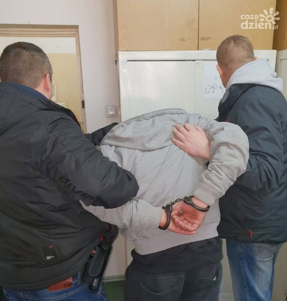 Ukrywał się pół roku, wpadł pod Warszawą