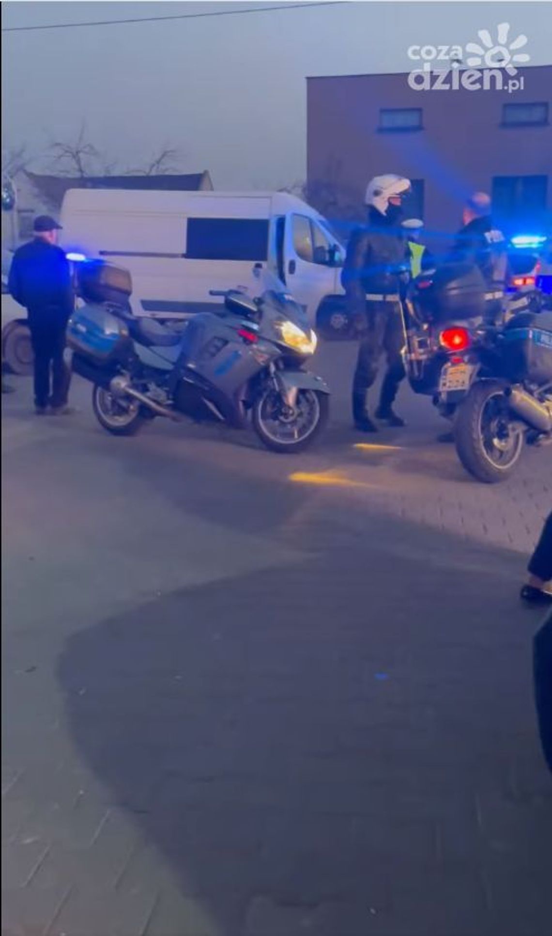 Ul. Klwatecka. Zderzenie czterech aut