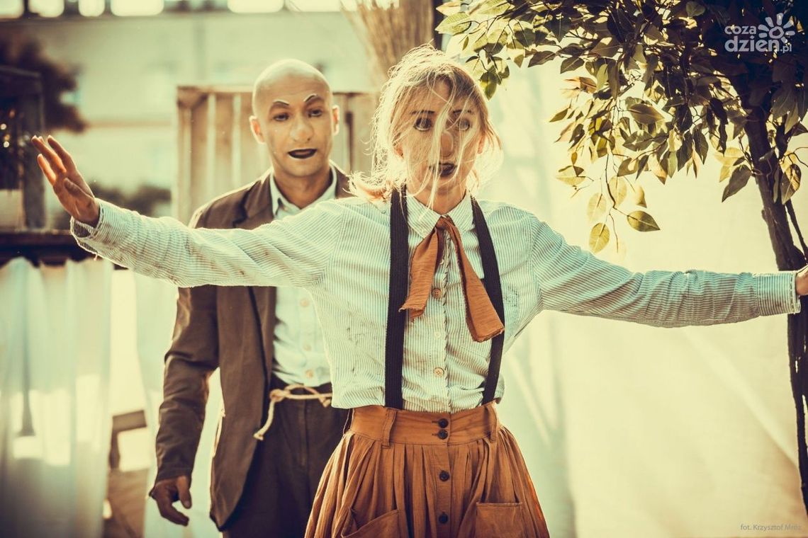 Ulica Teatralna. Wystąpi teatr Pantomimy z Warszawy Ulica Teatralna. Wystąpi teatr Pantomimy z Warszawy