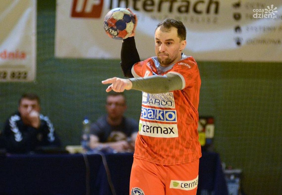 „Uniwerek” jedzie do Białegostoku „Uniwerek” jedzie do Białegostoku