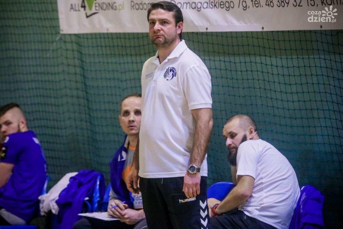 Uniwersytet nad przepaścią