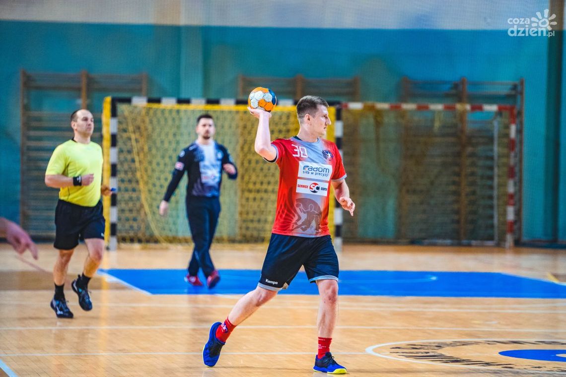 Uniwersytet powraca do gry. Zagra bez Barana