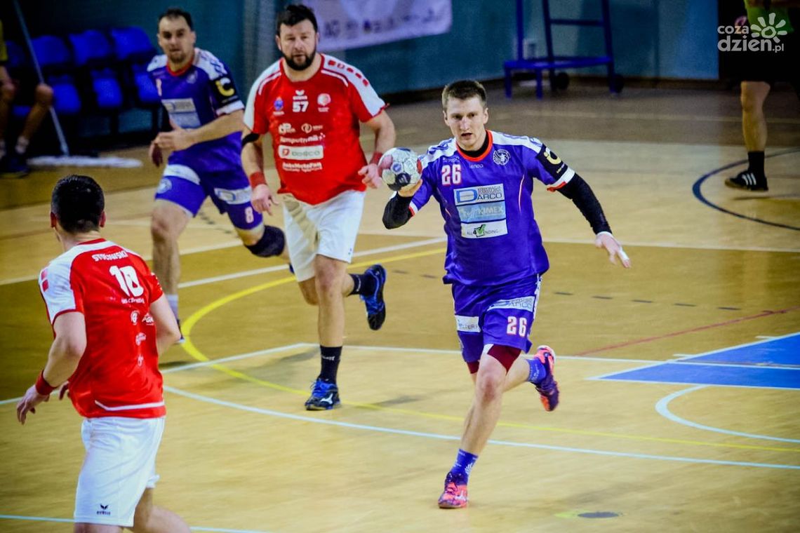 UNIWERSYTET RADOM - CZUWAJ PRZEMYŚL 