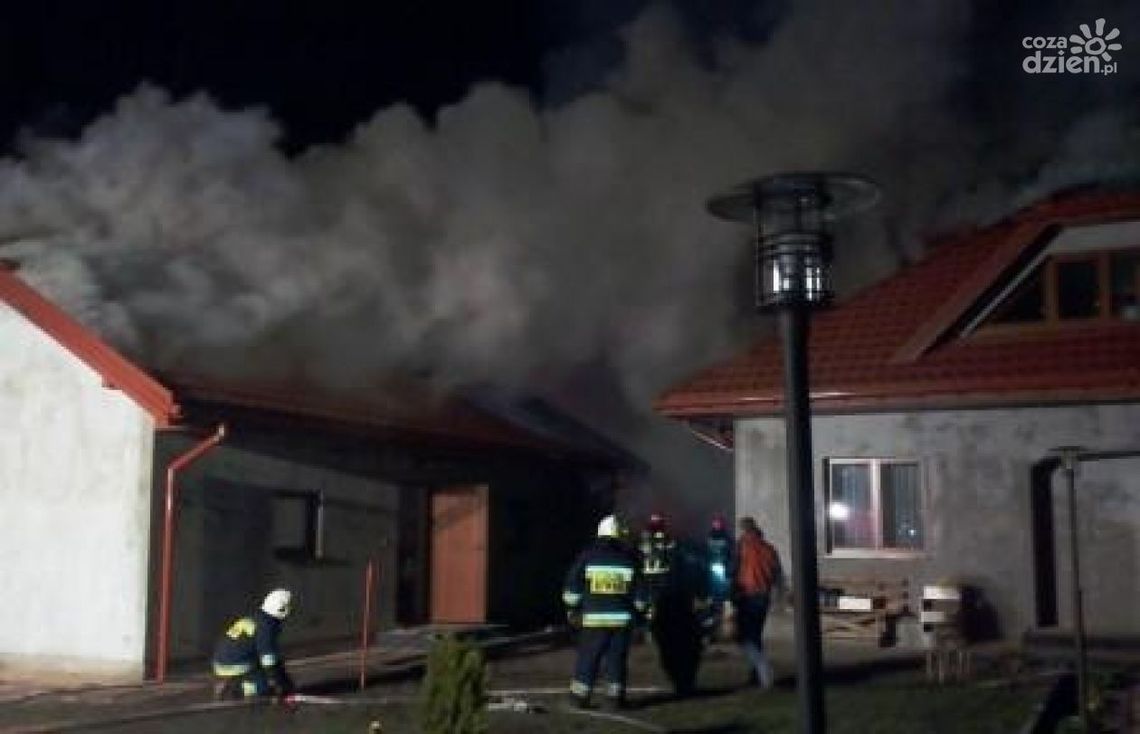 Uratował ludzi z pożaru