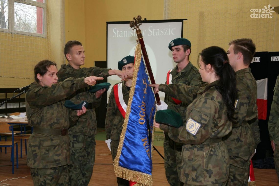 Uroczyste ślubowanie klas mundurowych Uroczyste ślubowanie klas mundurowych