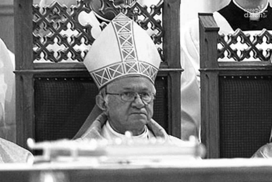 Uroczystości pogrzebowe abp. Zimowskiego Uroczystości pogrzebowe abp. Zimowskiego