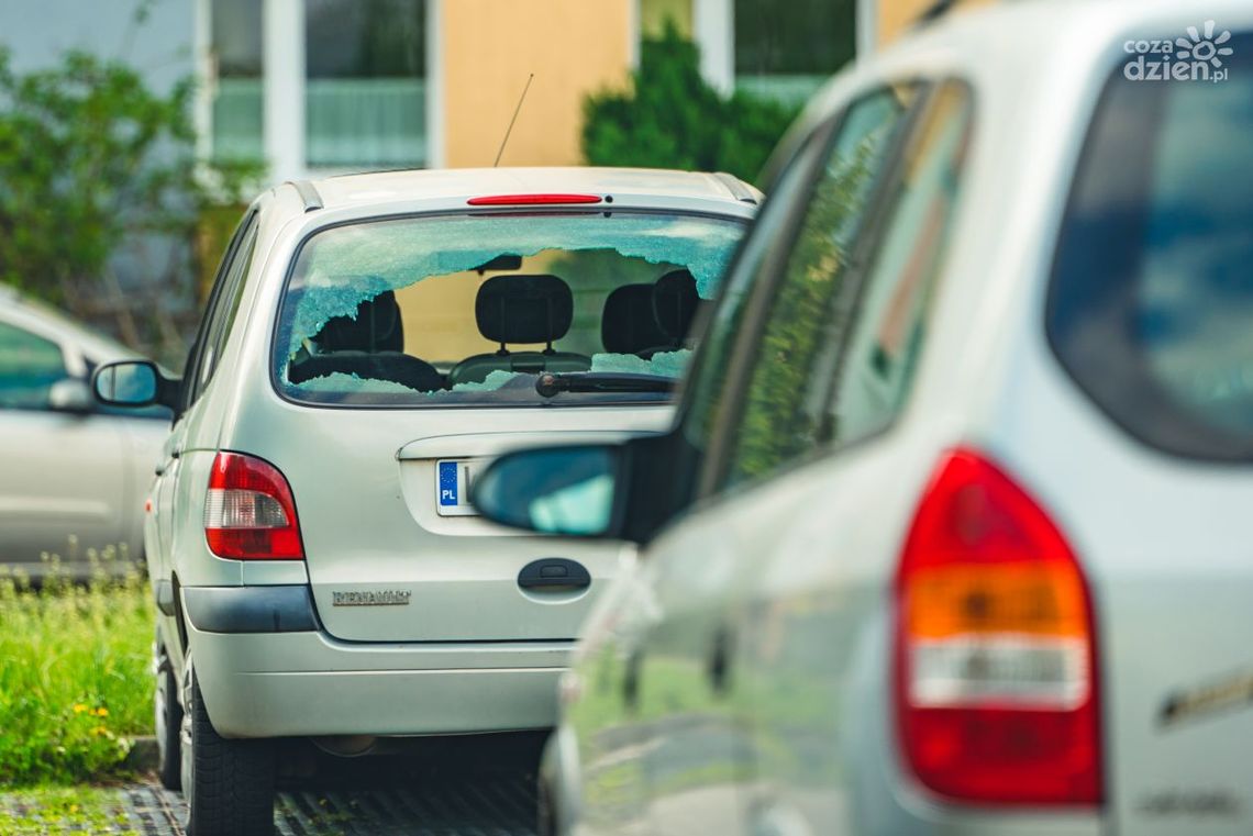 Uszkodził samochody, w tym nieoznakowany radiowóz 