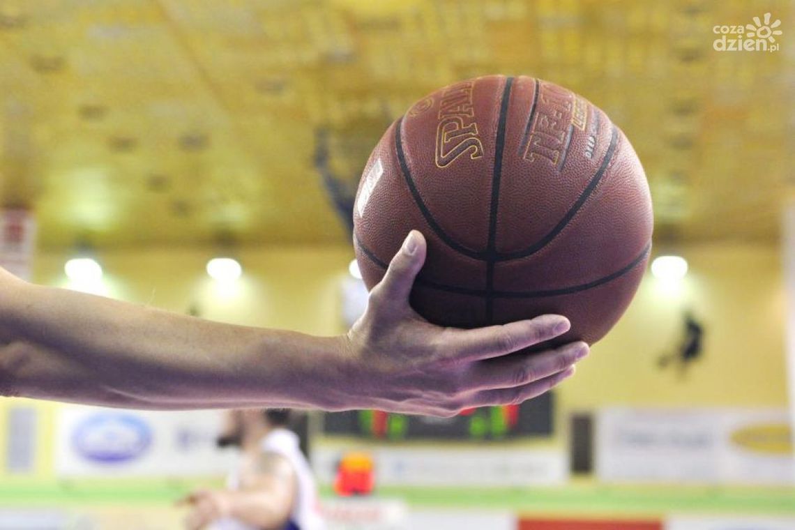 UTH Rosa na siódmym miejscu przed play-off