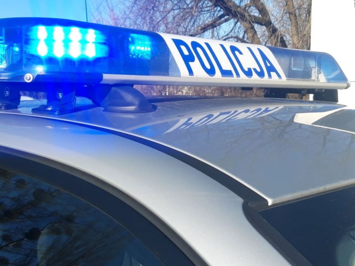 Utrudnienia na Kieleckiej. Jedno auto wjechało w drugie Utrudnienia na Kieleckiej. Jedno auto wjechało w drugie