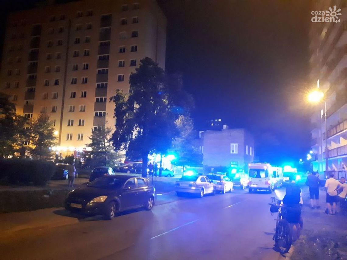 Uwięzieni w bloku. Pożar w centrum Radomia