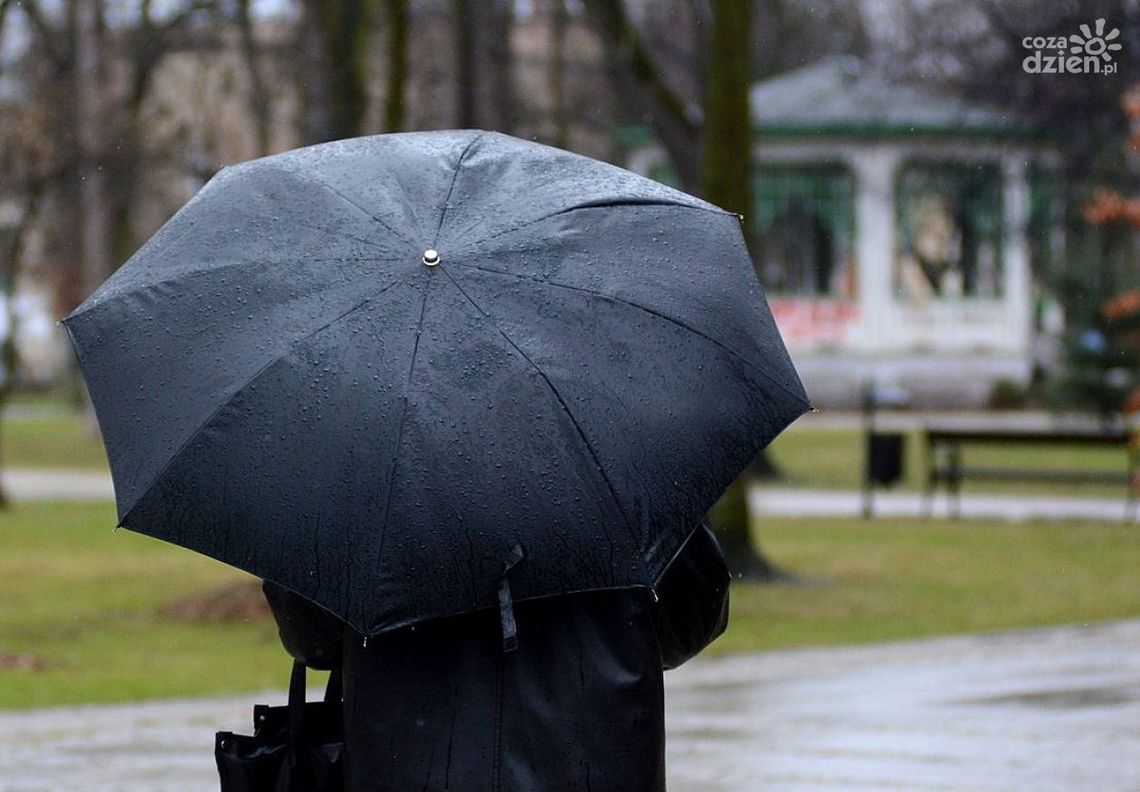 W czwartek i w piątek możliwe burze