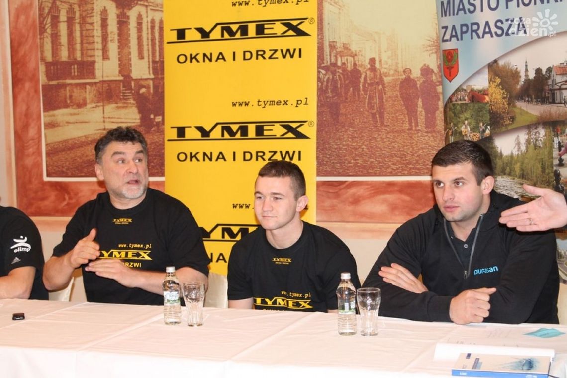 W lutym gala boksu zawodowego w Pionkach - wystąpi Żeromiński i Opalach