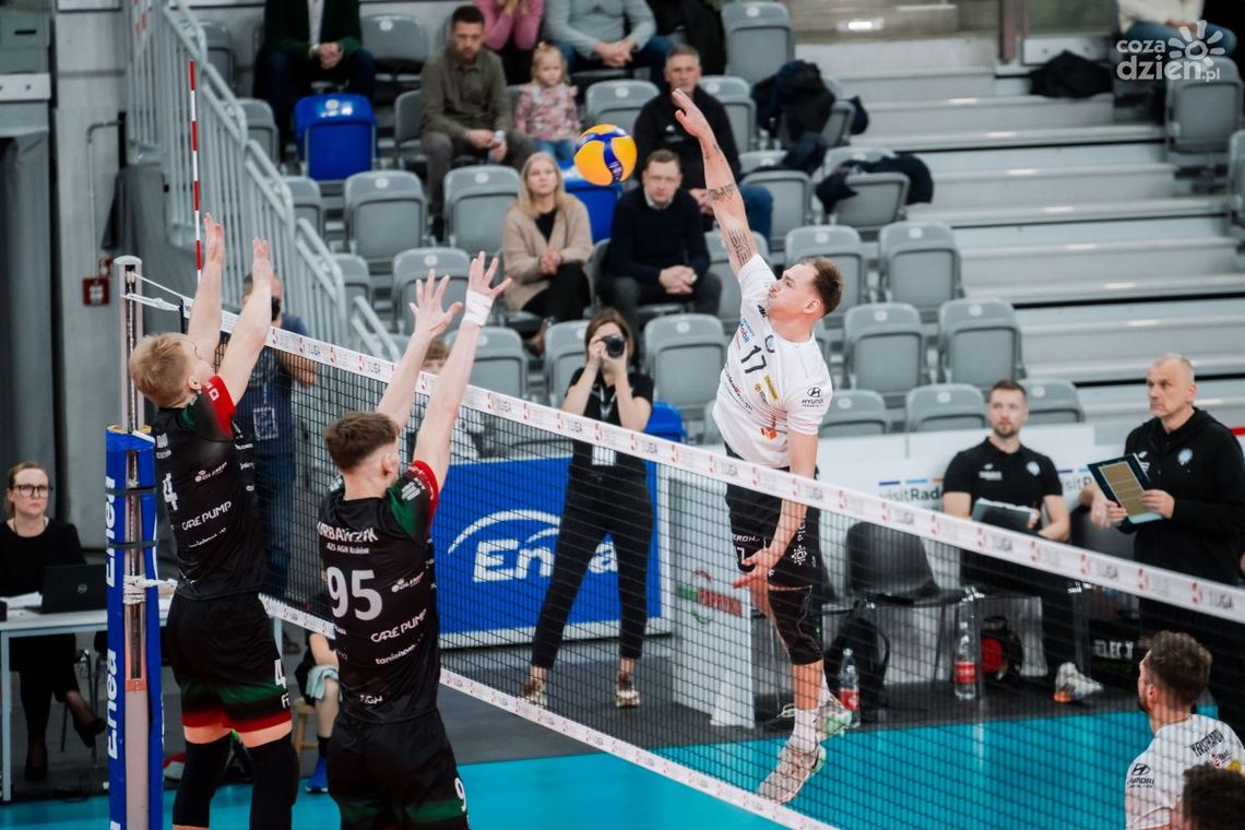 W ostatnim meczu w 2024 roku Czarni Radom zagrają na wyjeździe z BBTS-em