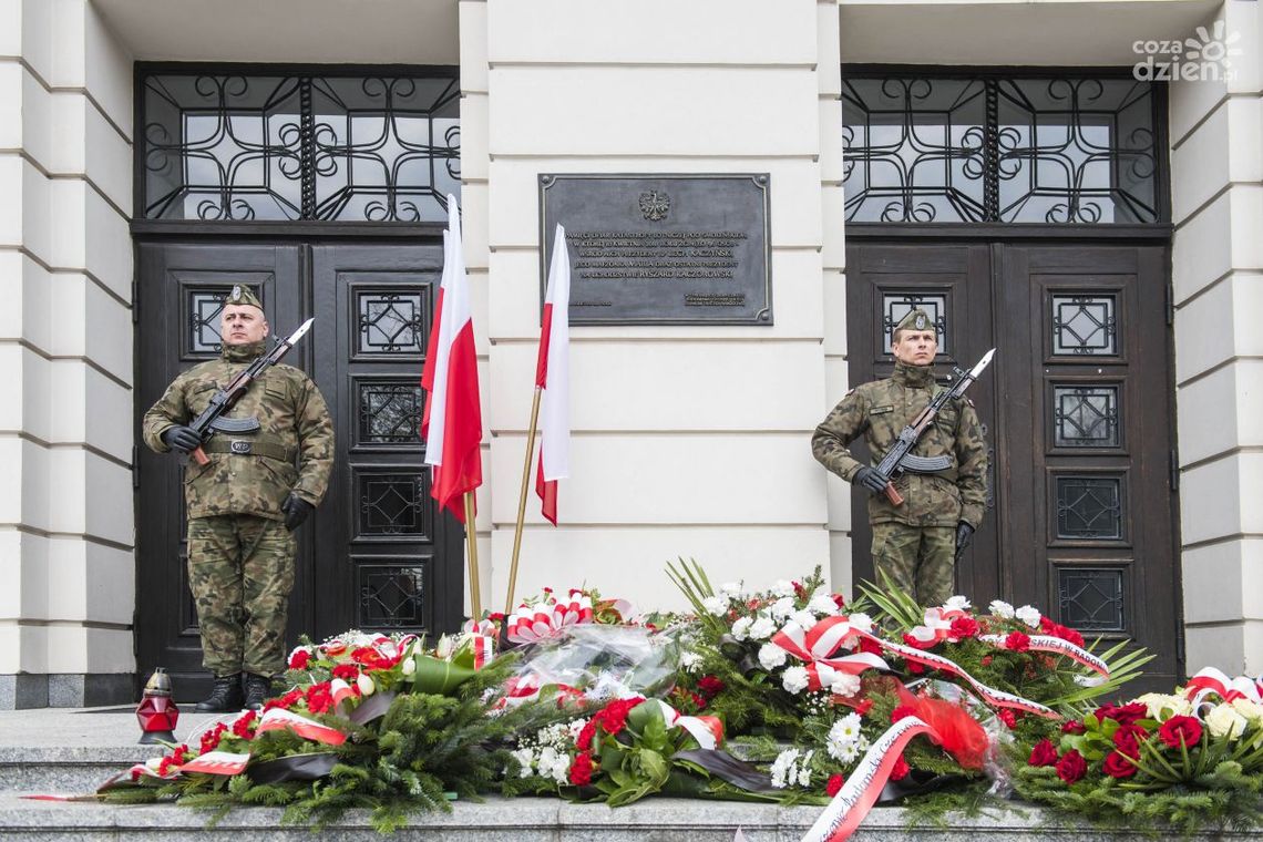 W Radomiu uczczono 9. rocznicę katastrofy smoleńskiej W Radomiu uczczono 9. rocznicę katastrofy smoleńskiej