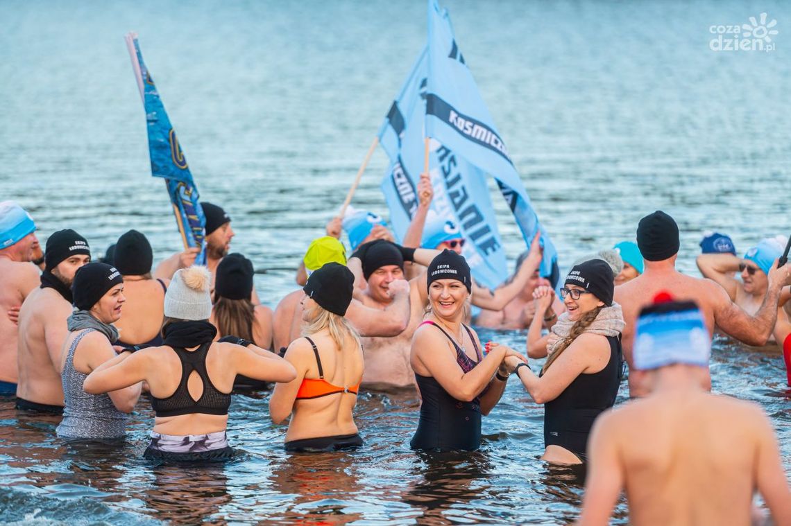 W sobotę rozpoczęcie sezonu morsowego w Pionkach. Jest atrakcyjny program! 