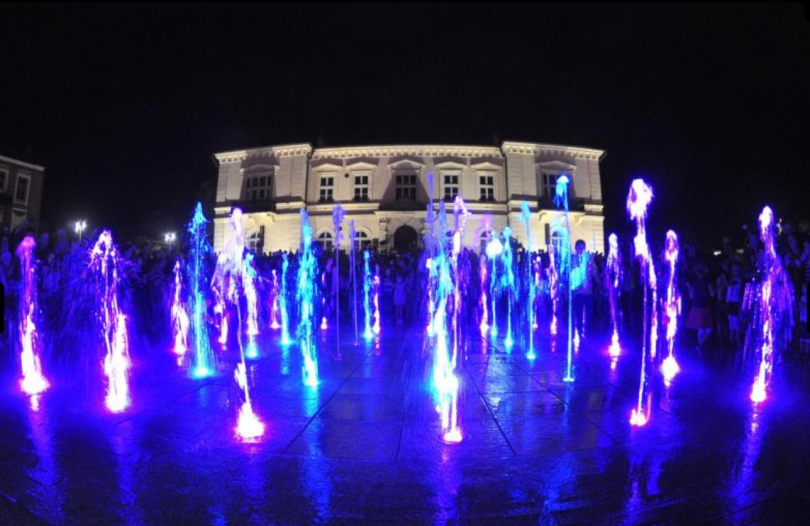 W sobotę rusza kino letnie na fontannach! W sobotę rusza kino letnie na fontannach!