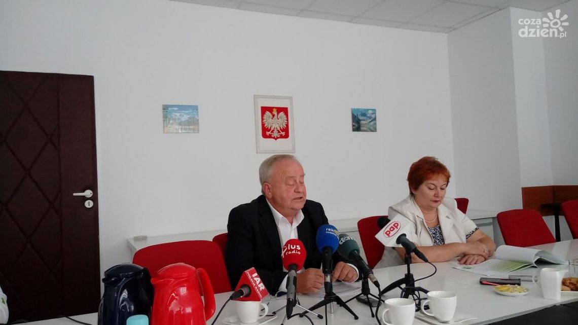 W szpitalu na Józefowie łóżek mniej