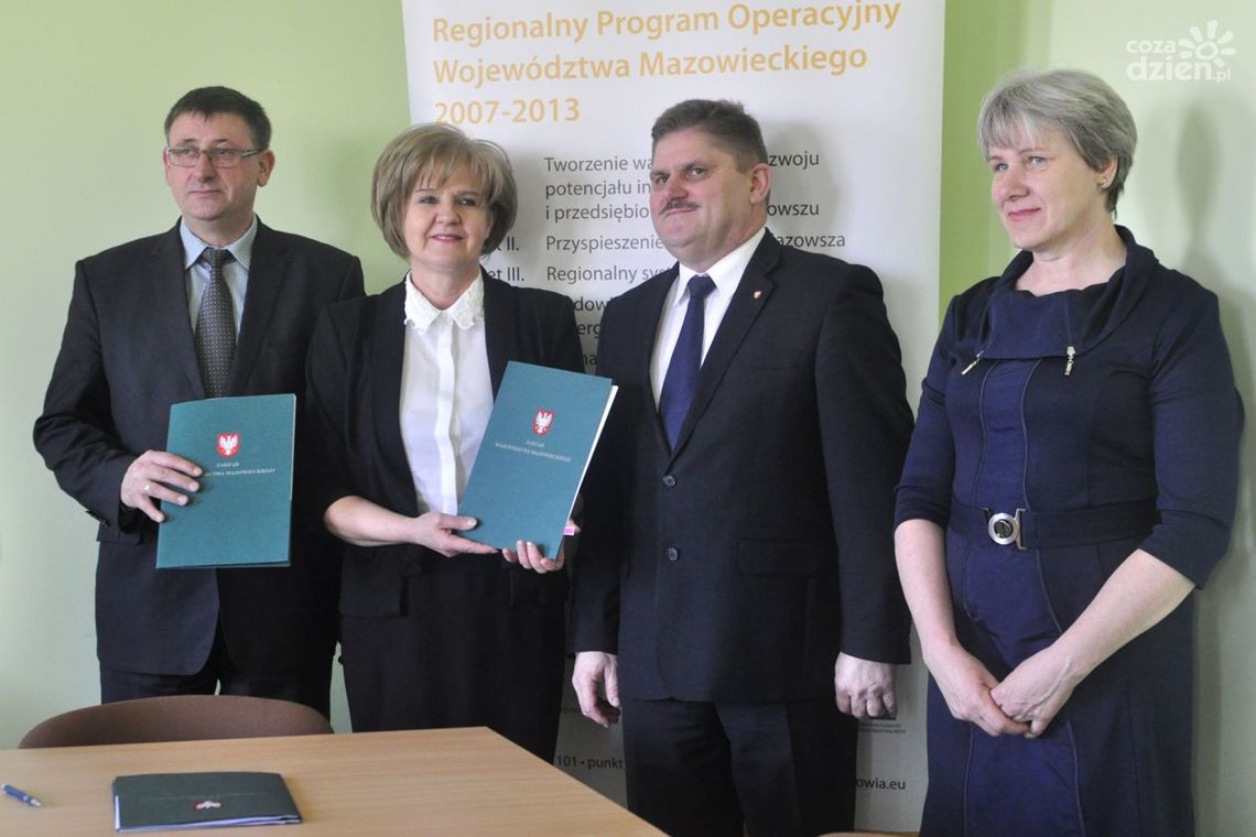 W Zwoleniu, Siennie i Potworowie będą solary