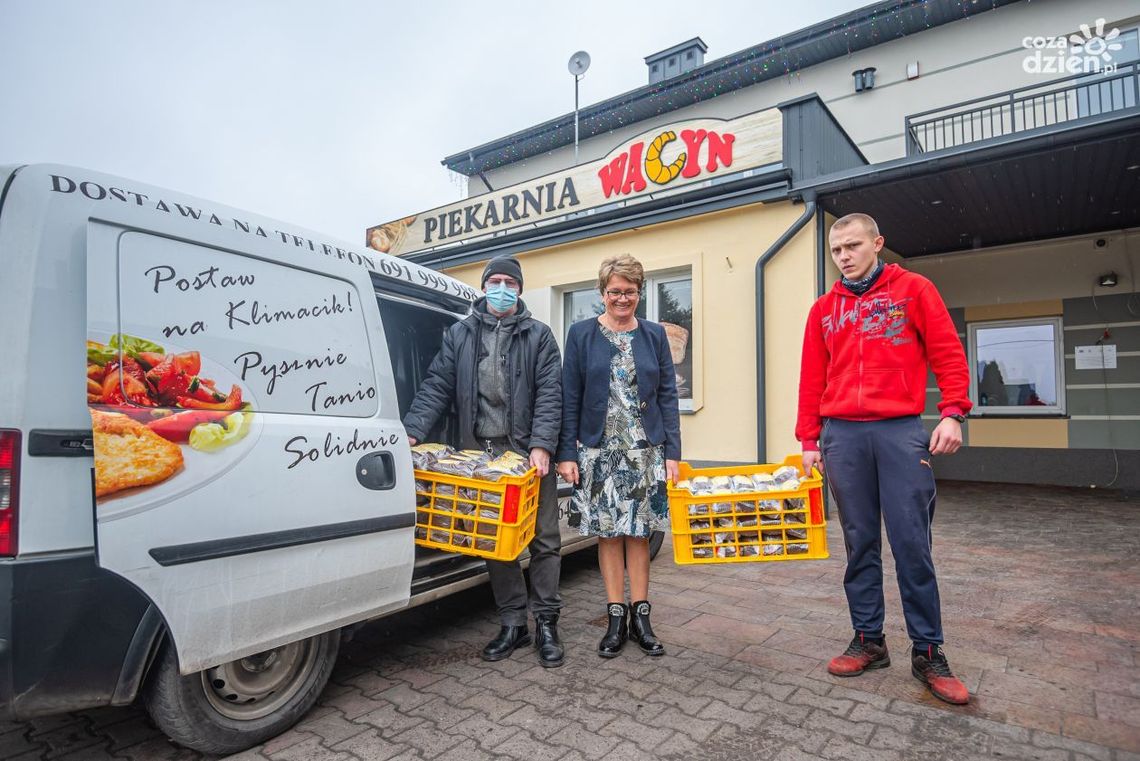 Warto pomagać - pierniki od "Wacyna"